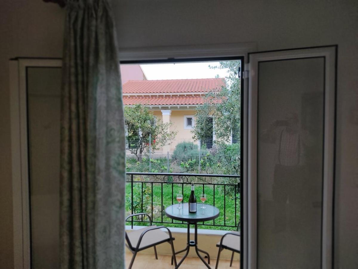 קאבוס Oliveland Apartments מראה חיצוני תמונה