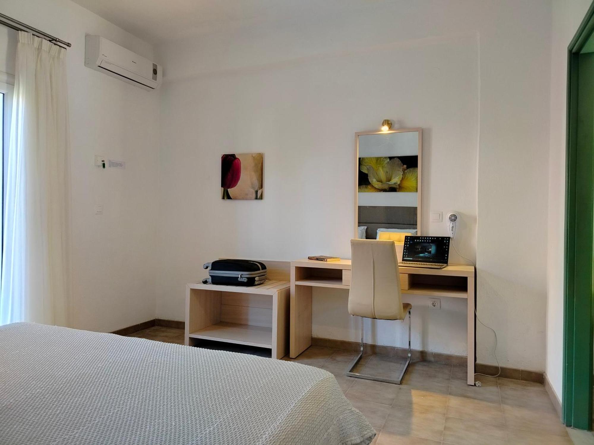 קאבוס Oliveland Apartments מראה חיצוני תמונה